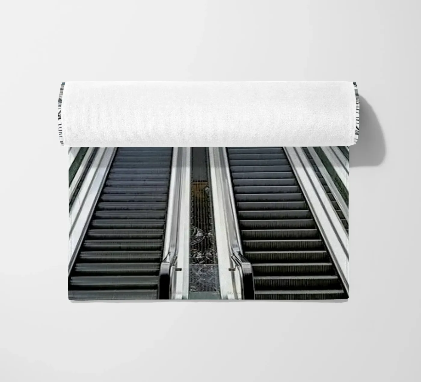 Triangeln telo mare da Michael Belhadi