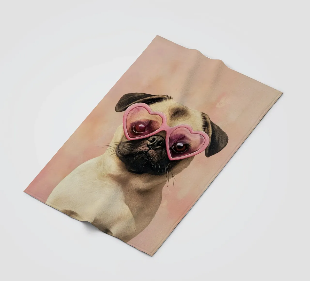 Mops avec lunettes en forme de cœur plaid polaire de Carinaprint