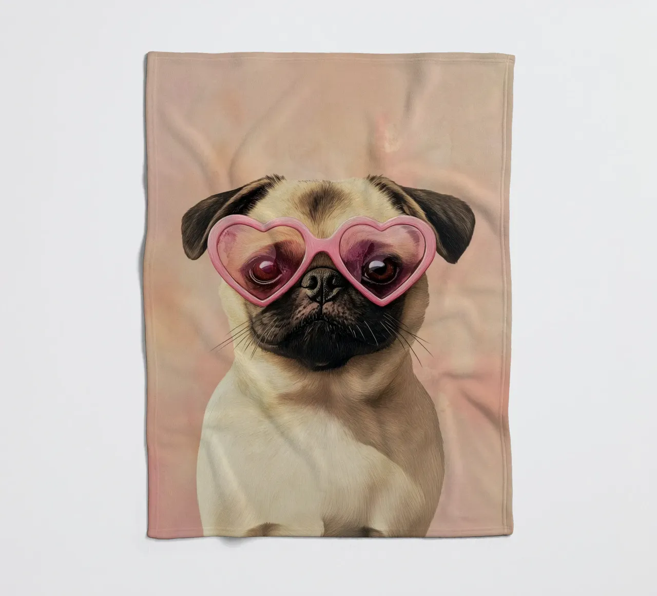 Mops avec lunettes en forme de cœur plaid polaire de Carinaprint