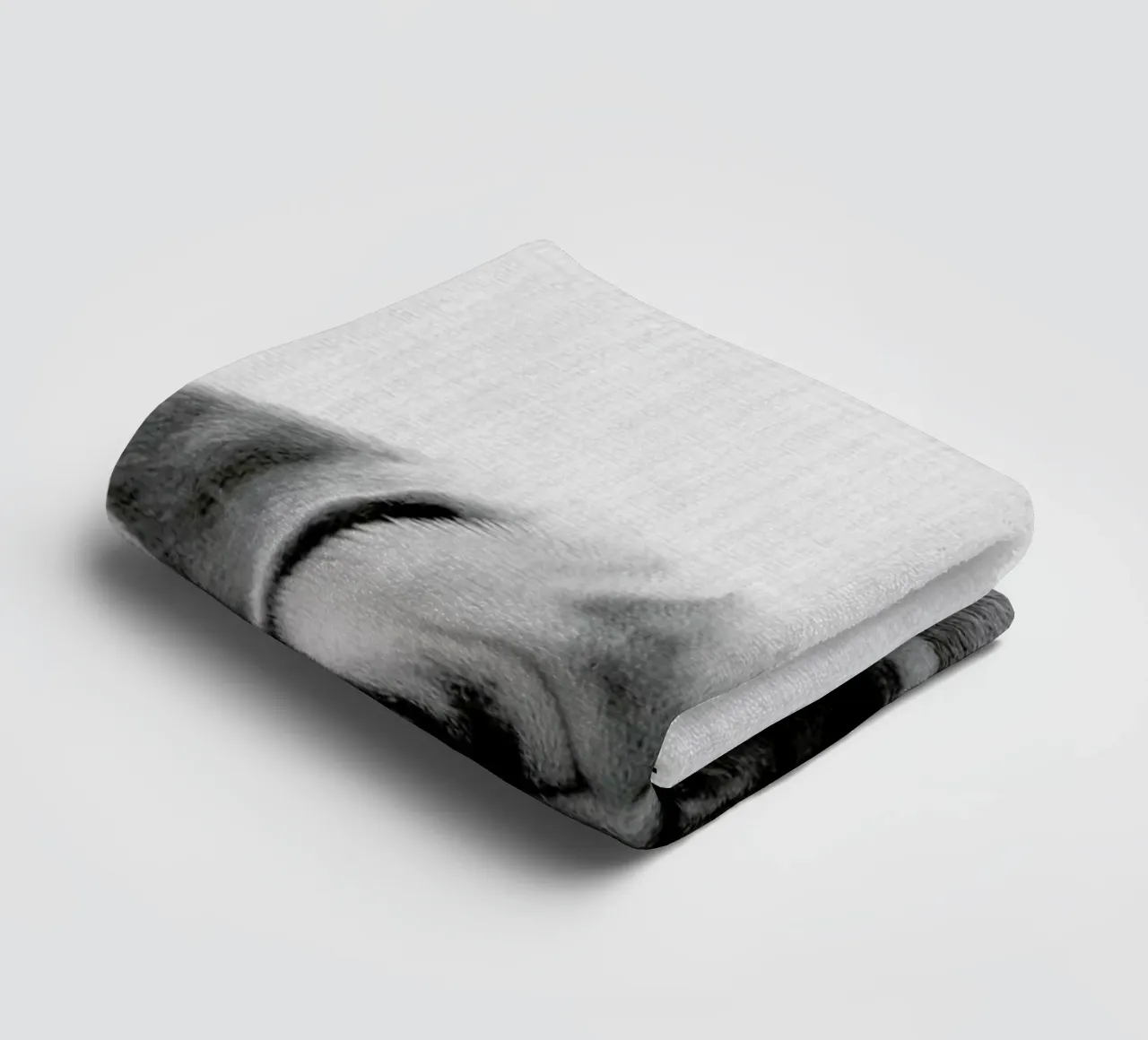 Print 44 towel by Lila x Lola