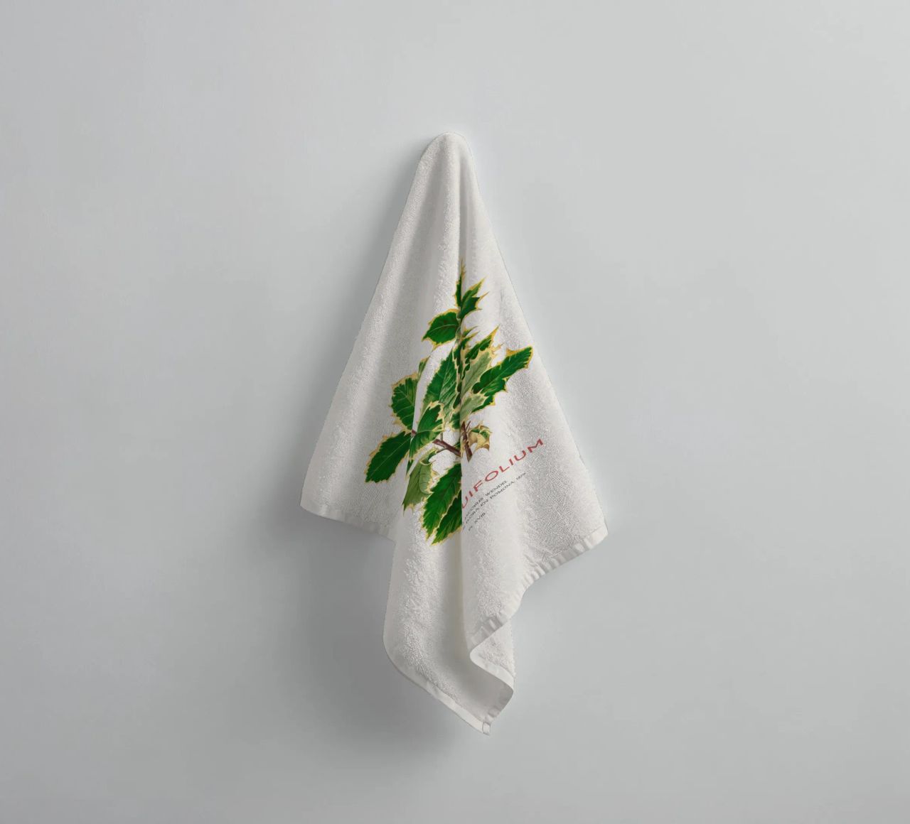 Acebo de Navidad o Ilex aquifolium toalla de baño de Vintagrafica