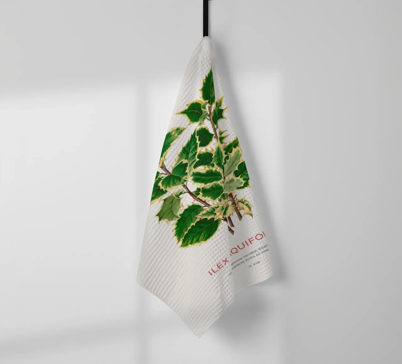 Stechpalme oder Ilex aquifolium Geschirrtuch von Vintagrafica