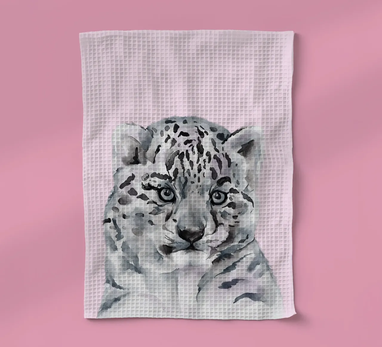 Poster pastello sulla fauna selvatica, simpatico leopardo delle nevi, stampa per l'asilo nido canovaccio da cucina da Little Lila
