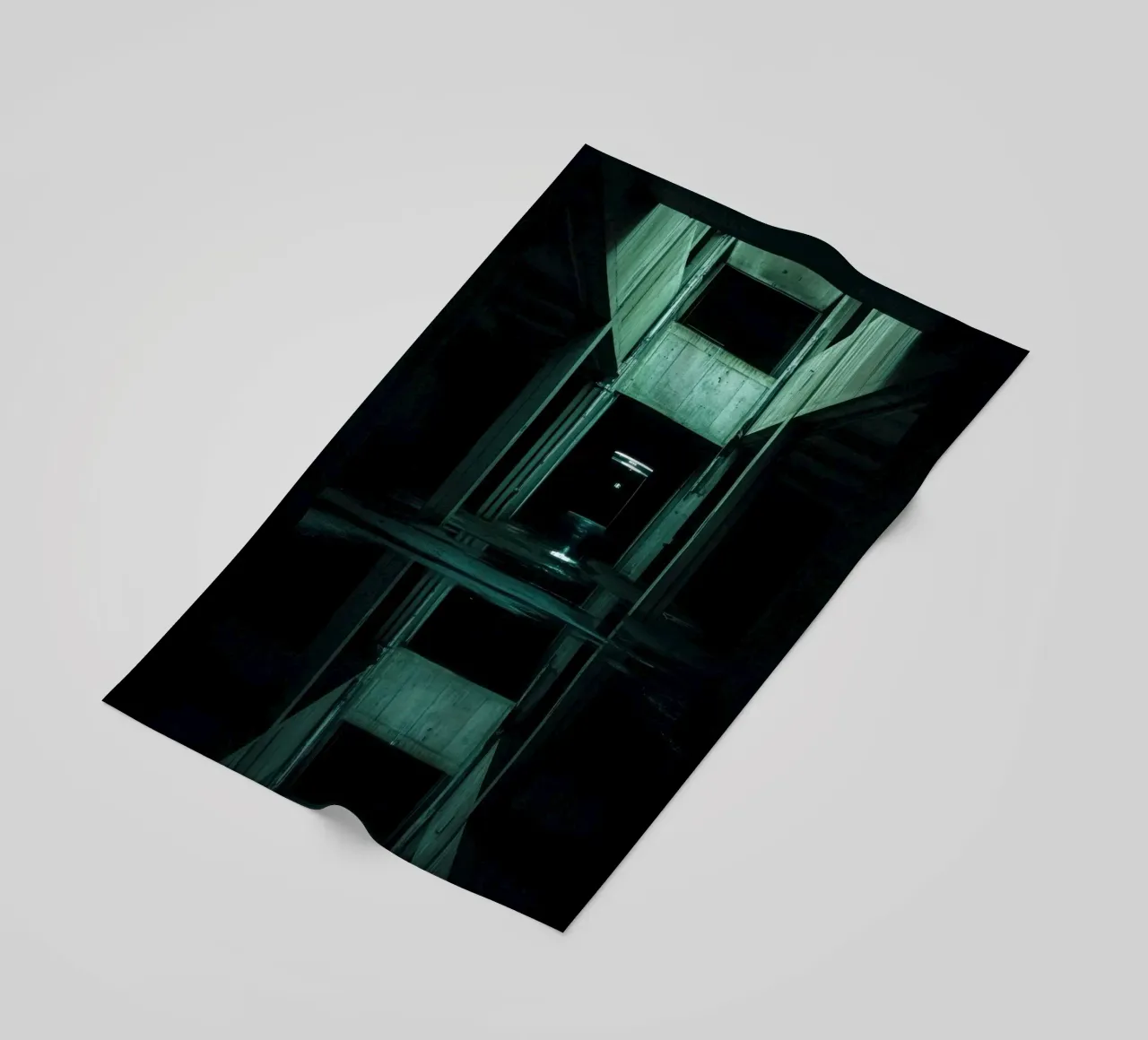 I misteriosi corridoi di Marsiglia telo mare da By Night