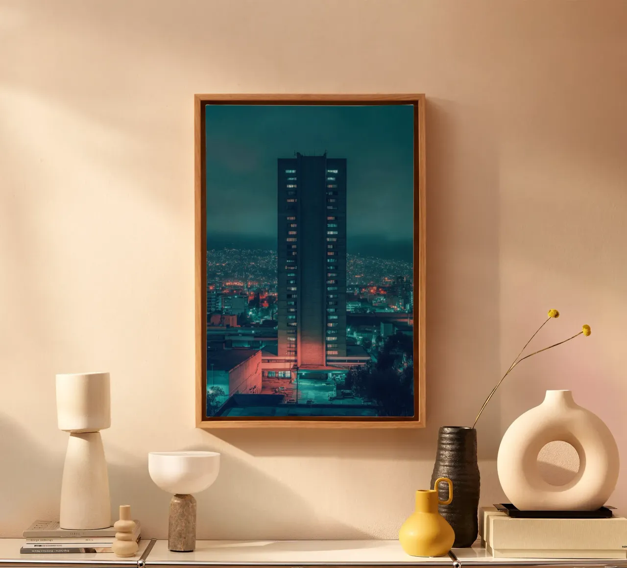 Città del Messico: un'imponente torre sotto un cielo misterioso tela da By Night