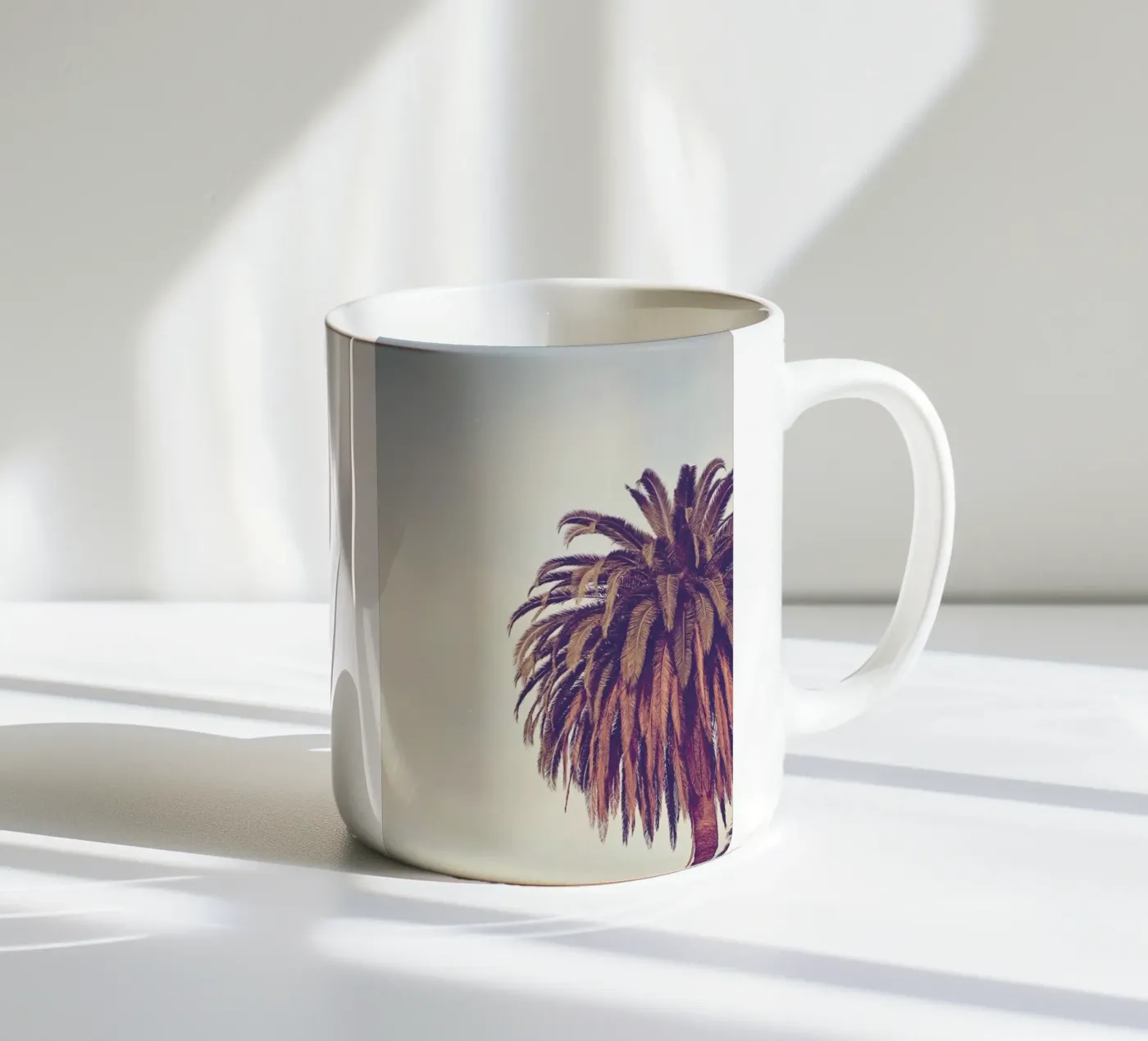 Escape mug en céramique de Catherine McDonald