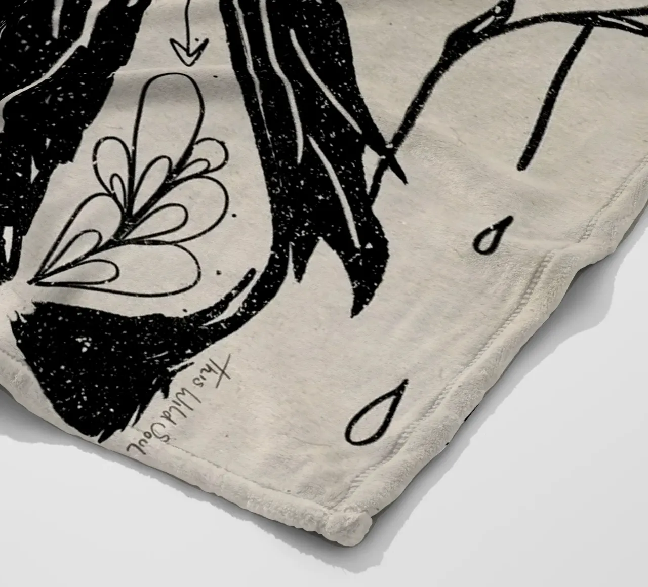 "La luna chiama e io devo andare" Tribale Strega Luna Nera coperta in pile da This Wild Soul - Illustration