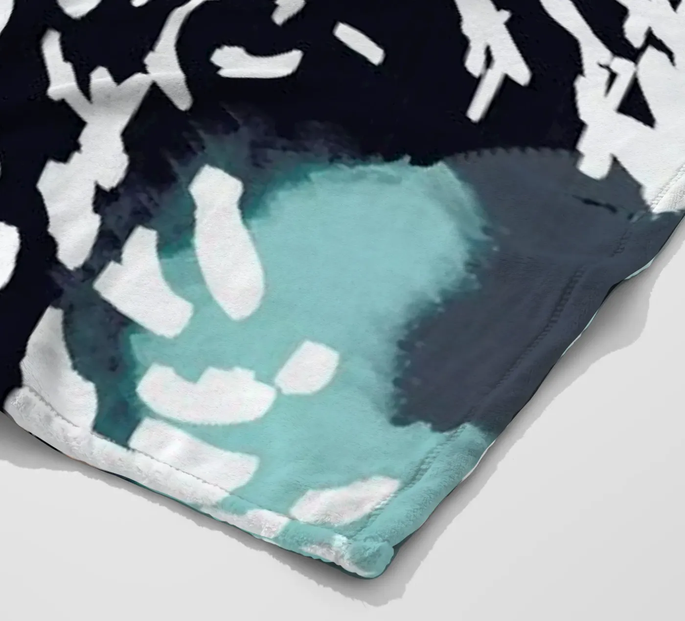 August coperta in pile da Charlotte Winter