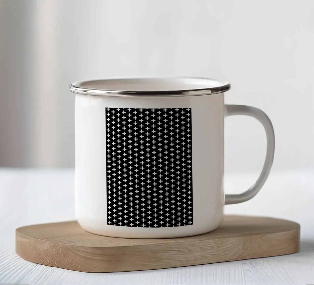 Cross Black And White taza de esmalte de Charlotte Winter