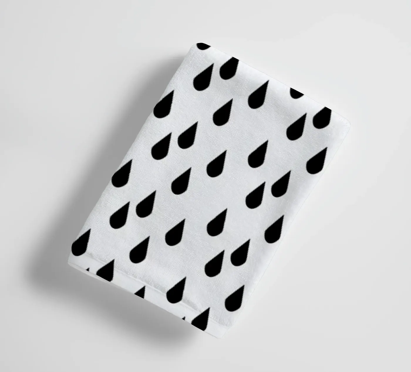 Rain Handtuch von Charlotte Winter