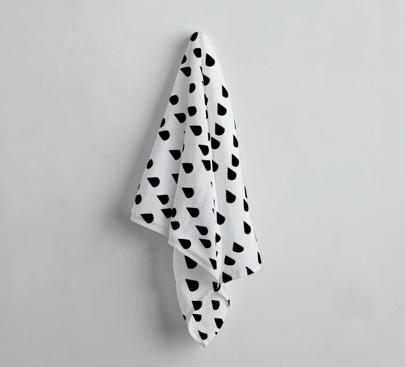 Rain Handtuch von Charlotte Winter