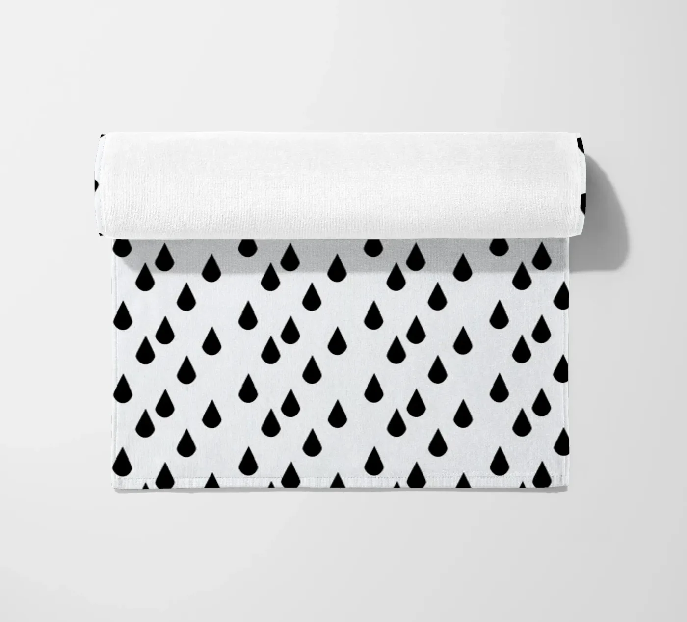 Rain telo mare da Charlotte Winter