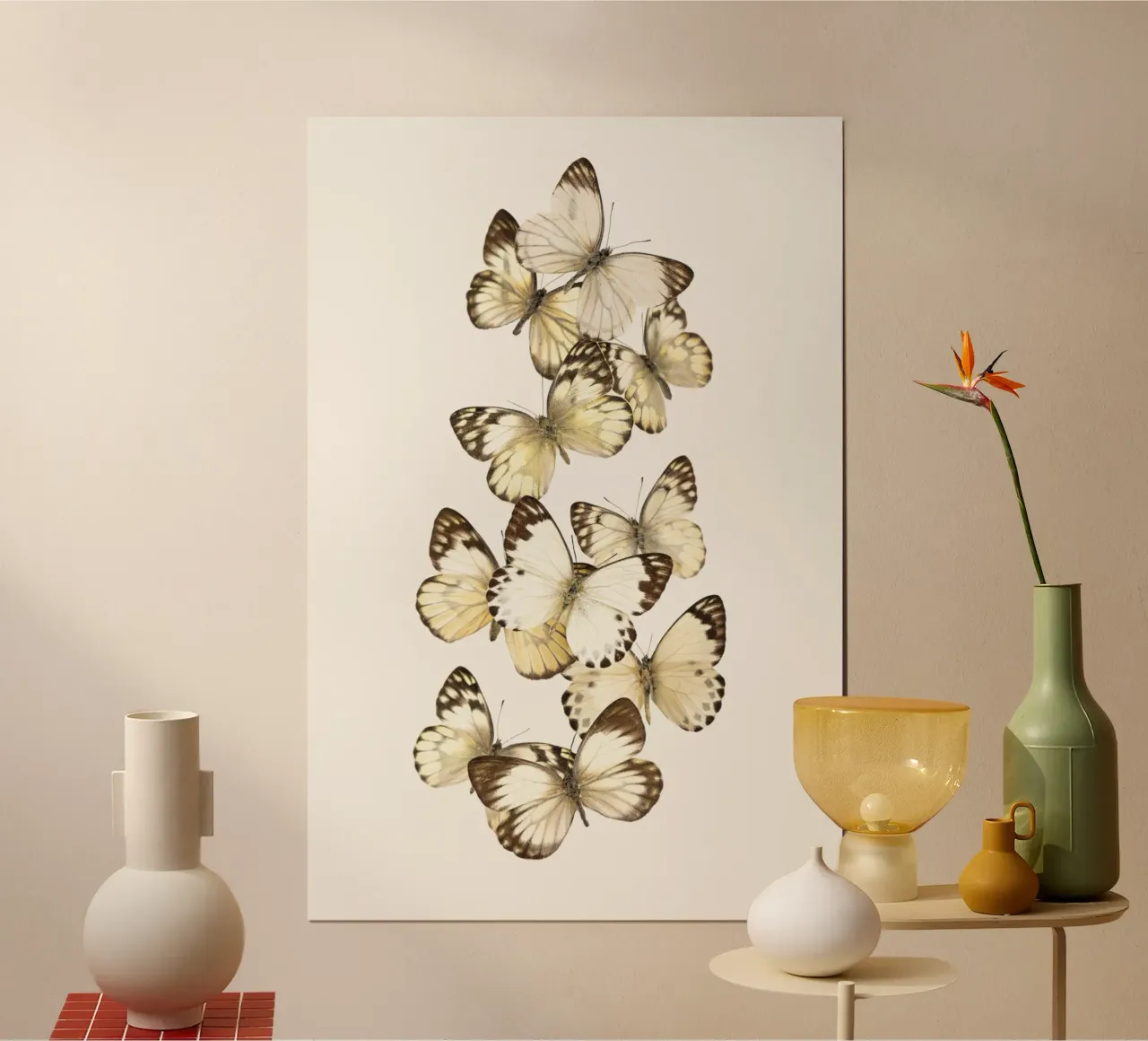 Ali sussurranti: Poster Sciame di farfalle bianche poster con telaio in legno da Curious Collections by Marielle Leenders