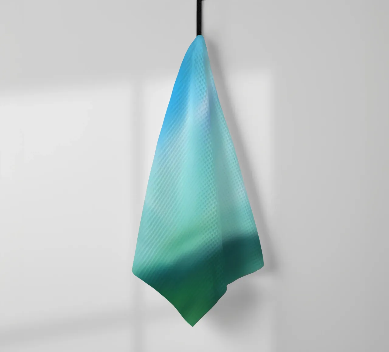 Piccolo fiore bianco su sfondo blu, come un acquerello canovaccio da cucina da Something for you