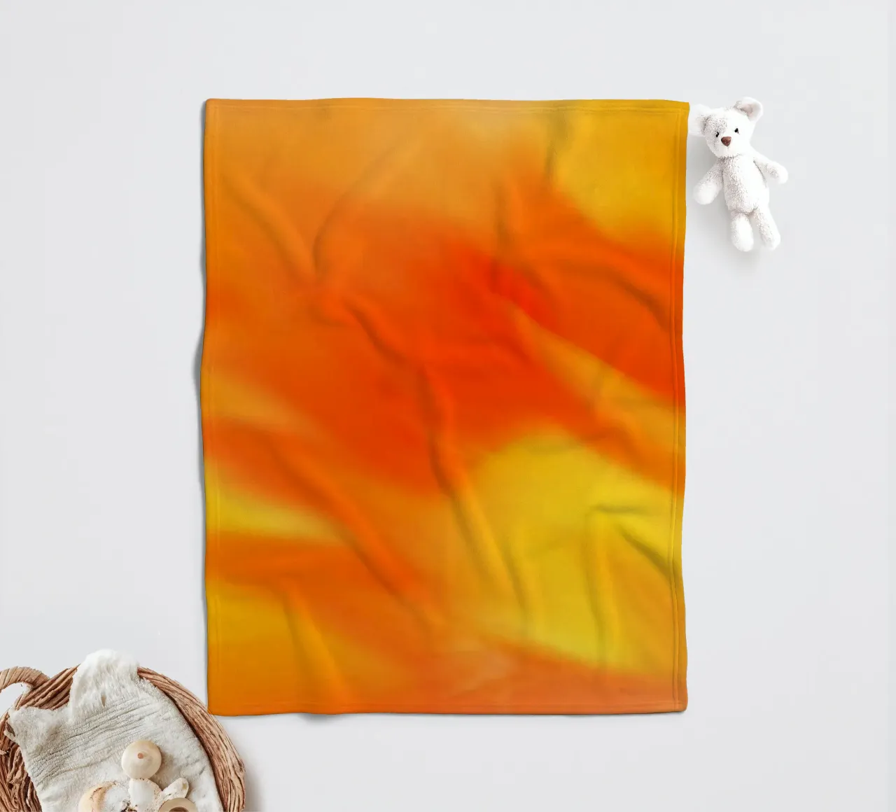 Fiore arancione sfocato simile all'acquerello coperta in pile da Something for you