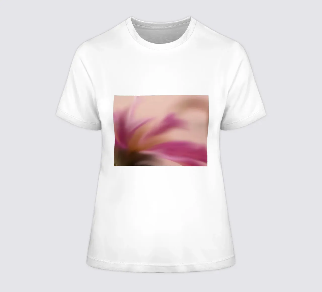 Roze bloem onscherp, lijkt op aquarel dames t-shirt getailleerd van Something for you