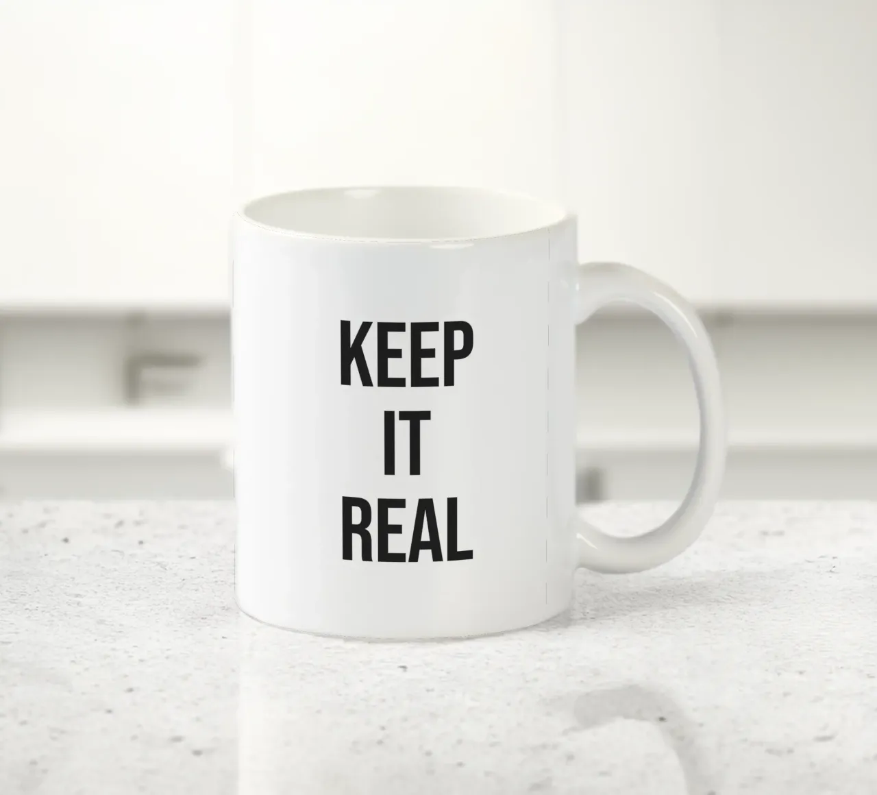 Citazione di Keep it real tazza in ceramica da Paigaam Studio