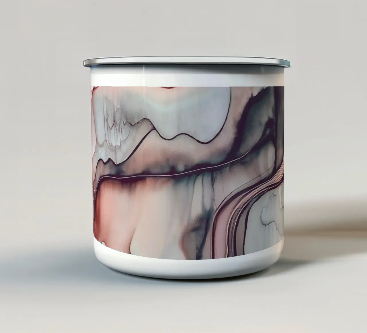Morbido acquerello rosa pastello astratto tazza in smalto da Andrea Haase Modern Home