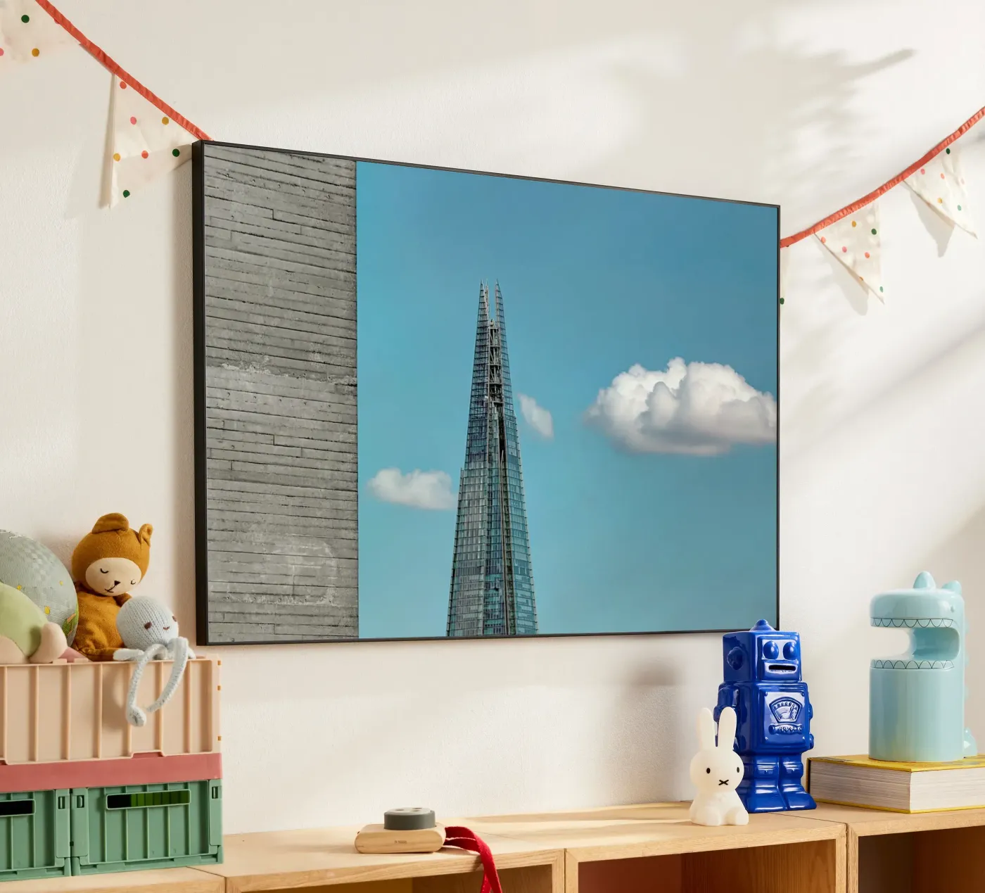 Shard alluminio dibond da Michael Belhadi