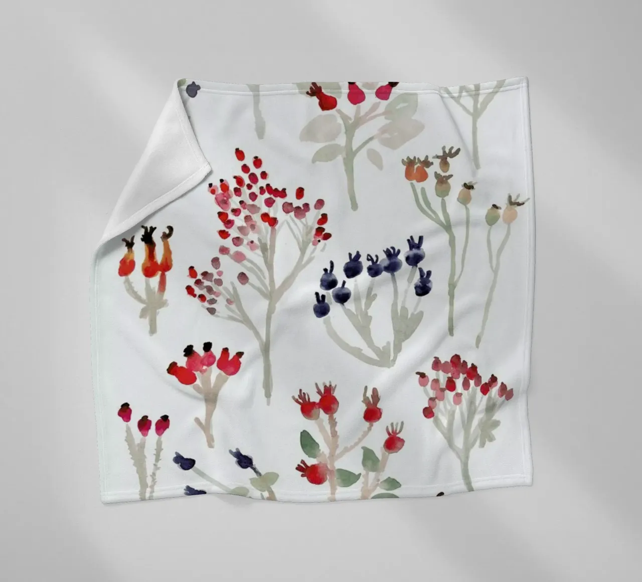 Berries fleecedeken van Farina Kuklinski