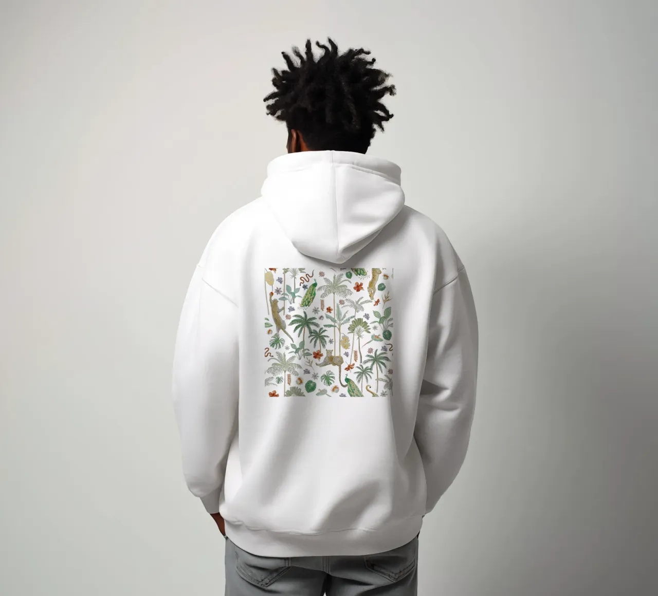 Giungla tropicale, giaguaro, pavone, motivo vegetale botanico felpa con cappuccio da This Wild Soul - Illustration