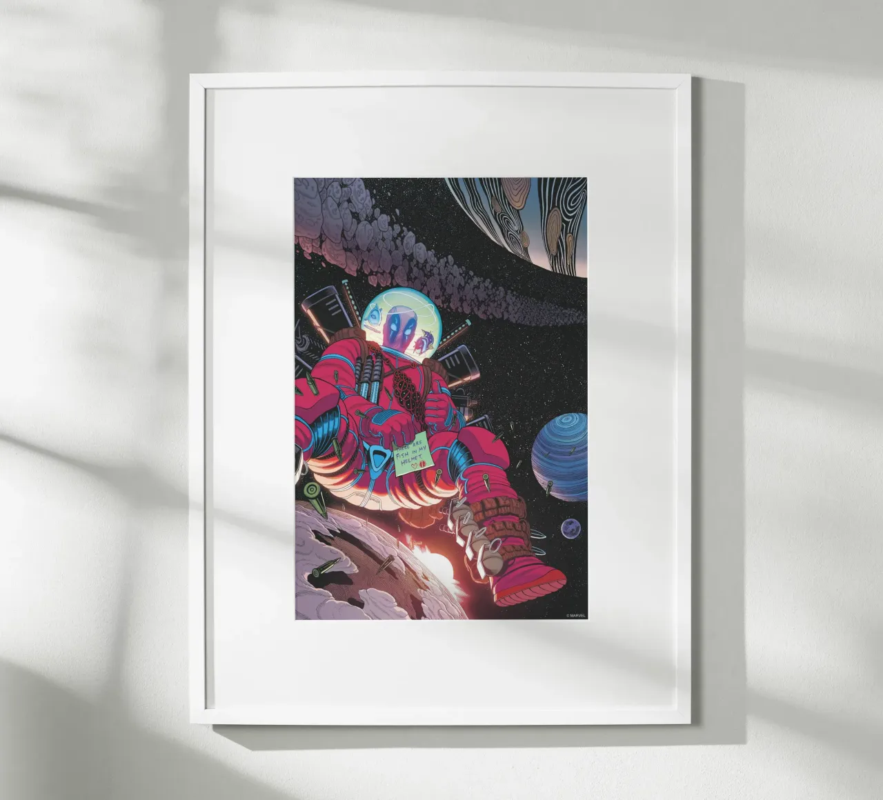 Deadpool – Verloren im Weltraum poster con telaio in legno da MARVEL Designs by JUNIQE