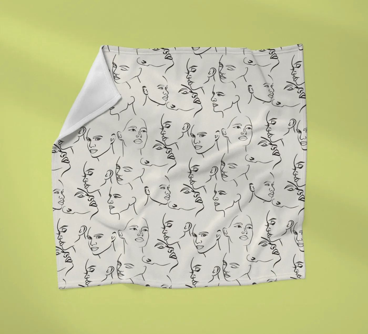 Pattern Play No 4 Fleecedecke von treechild