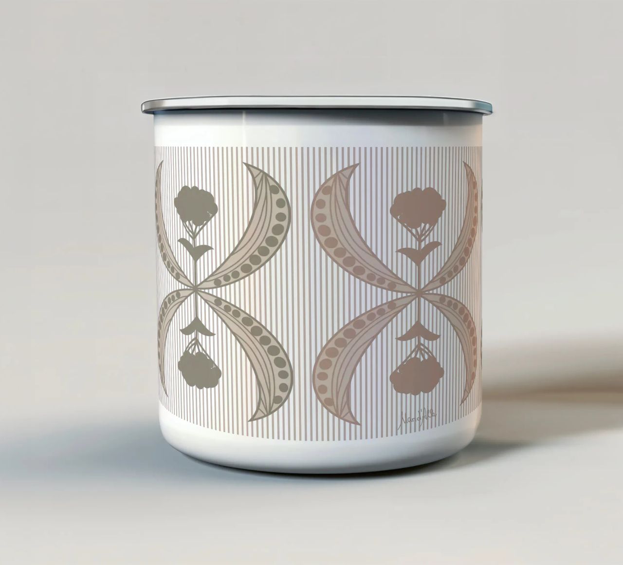 Meeting halfway tazza in smalto da Mandalla Pattern