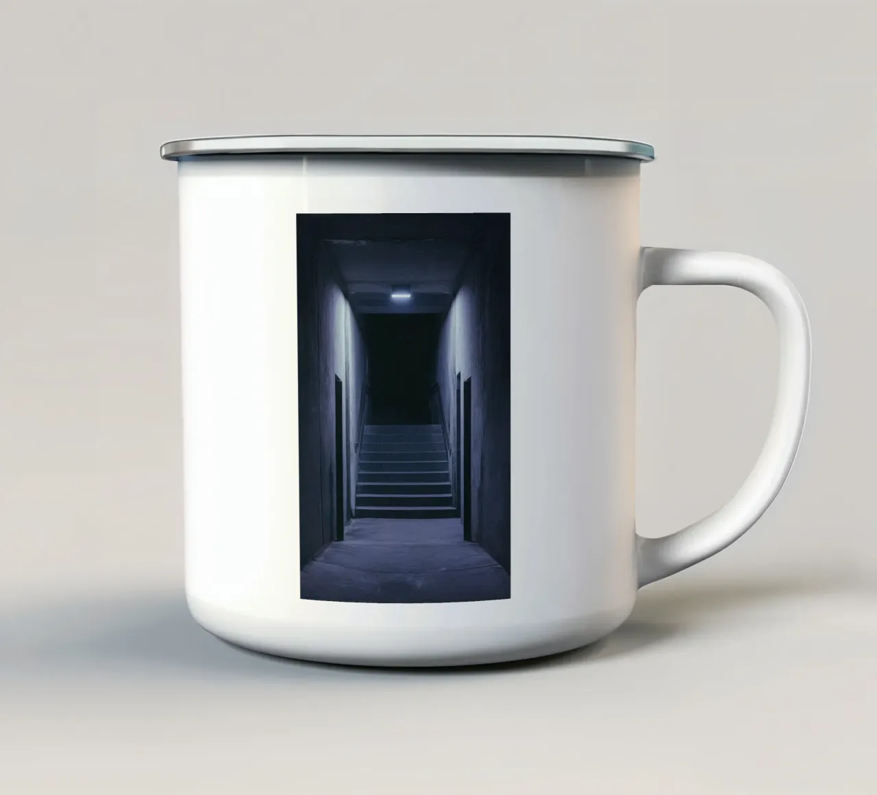 Palermo - Nächtliches Mysterium : Der Ruf des Unbekannten Emaille Tasse von By Night