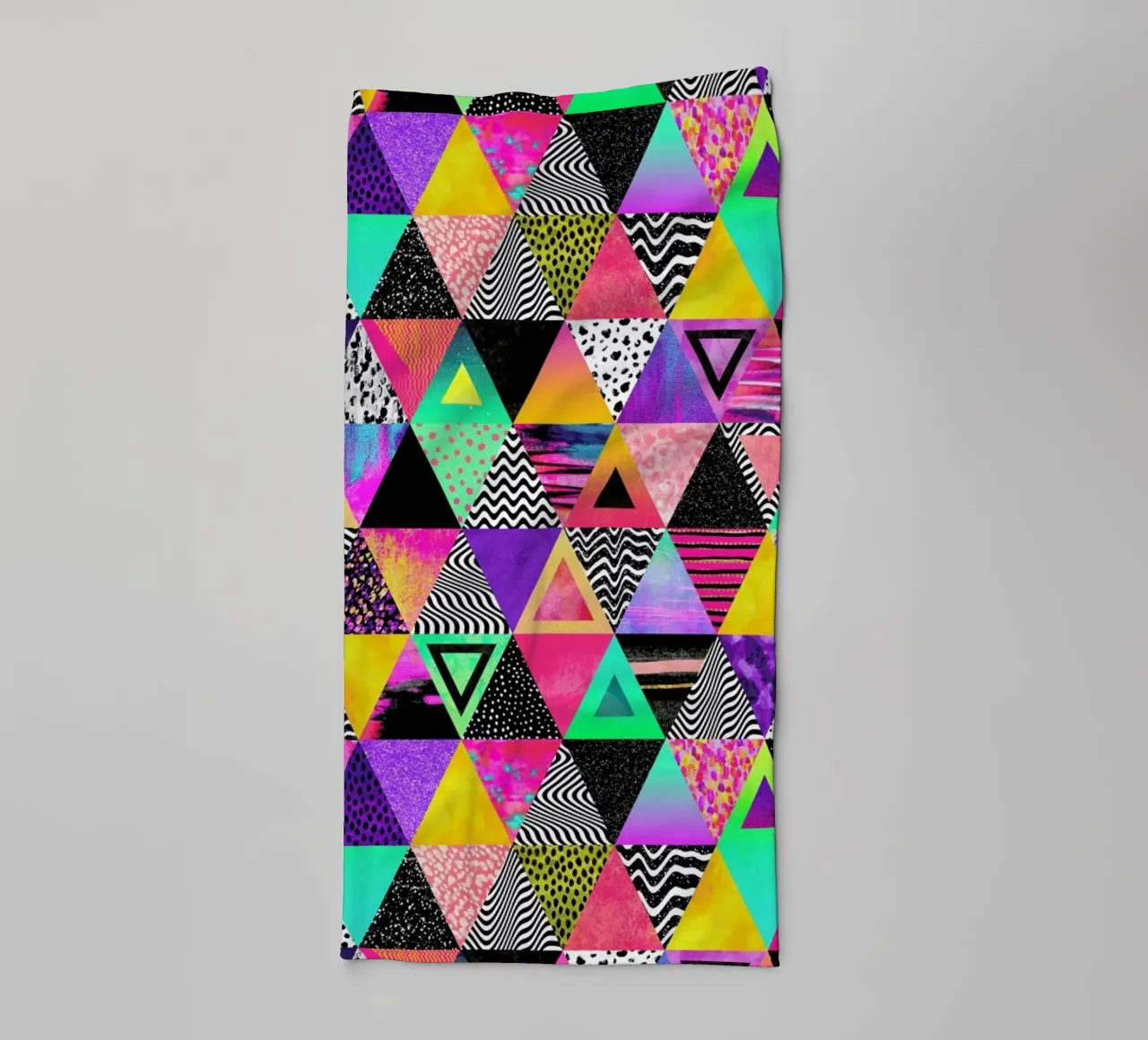 Quirky Triangles asciugamano da bagno da Elisabeth Fredriksson