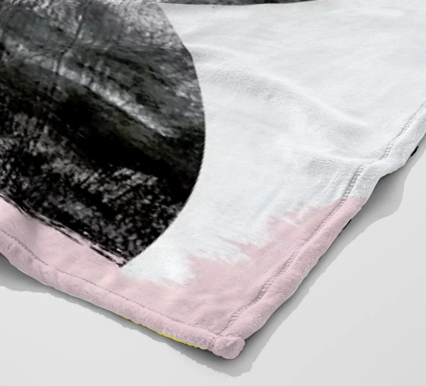 Roussel fleecedeken van Charlotte Winter