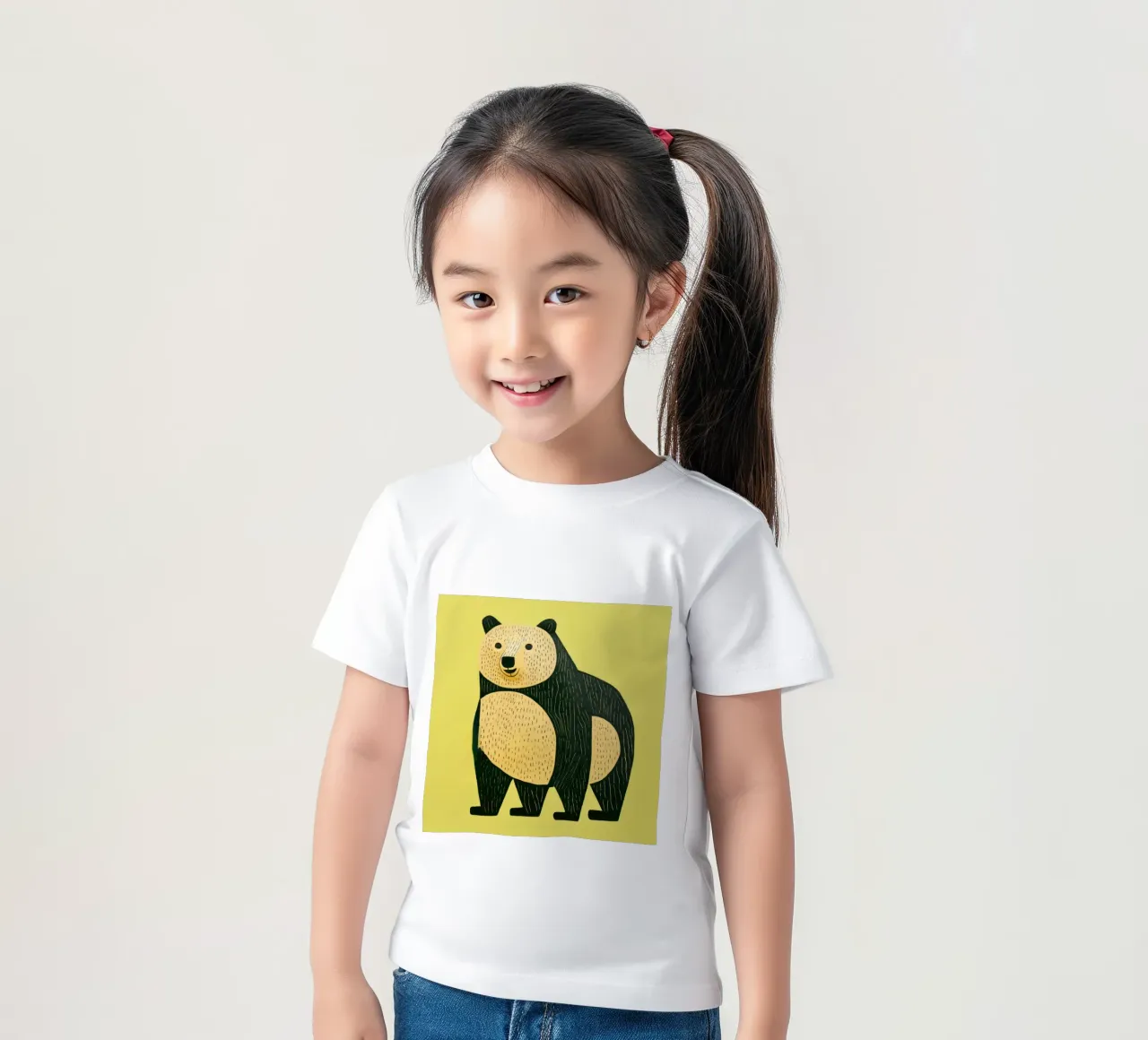 Orso verde t-shirt bambini da Minimal Animal Art
