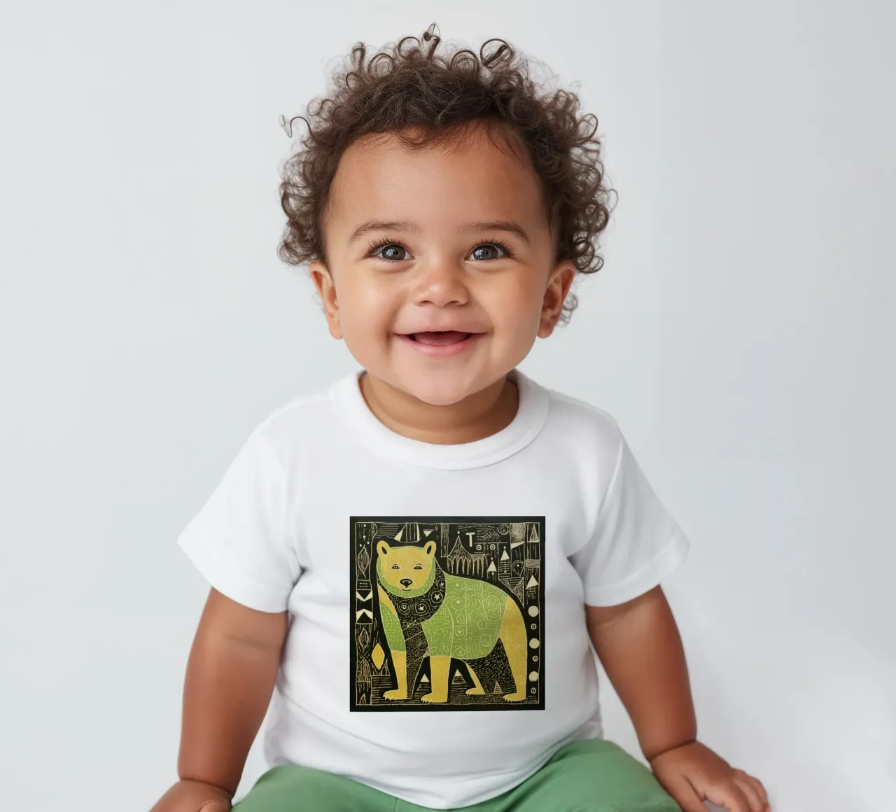 Orso verde 3 maglietta neonato da Minimal Animal Art
