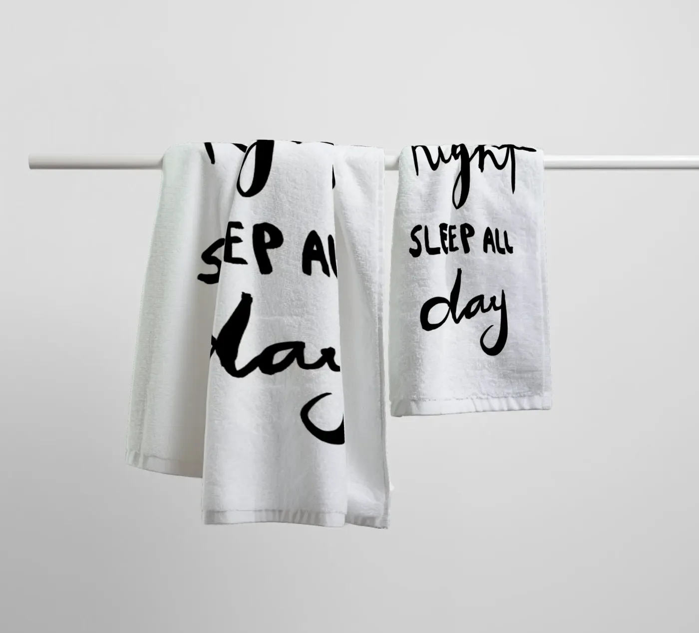 Sleep badhanddoek van Dead Language