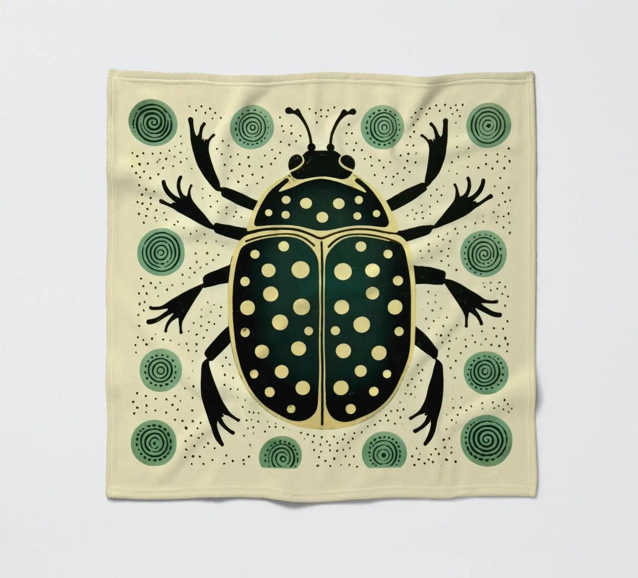 Grüner Käfer 1 Fleecedecke von Minimal Animal Art