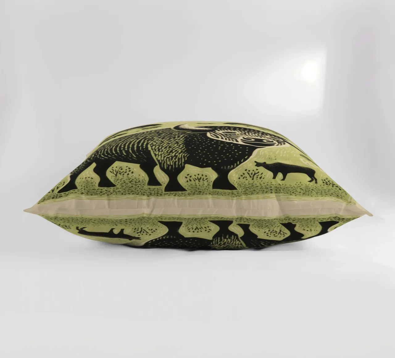 Bisonte verde 4 cuscino da Minimal Animal Art