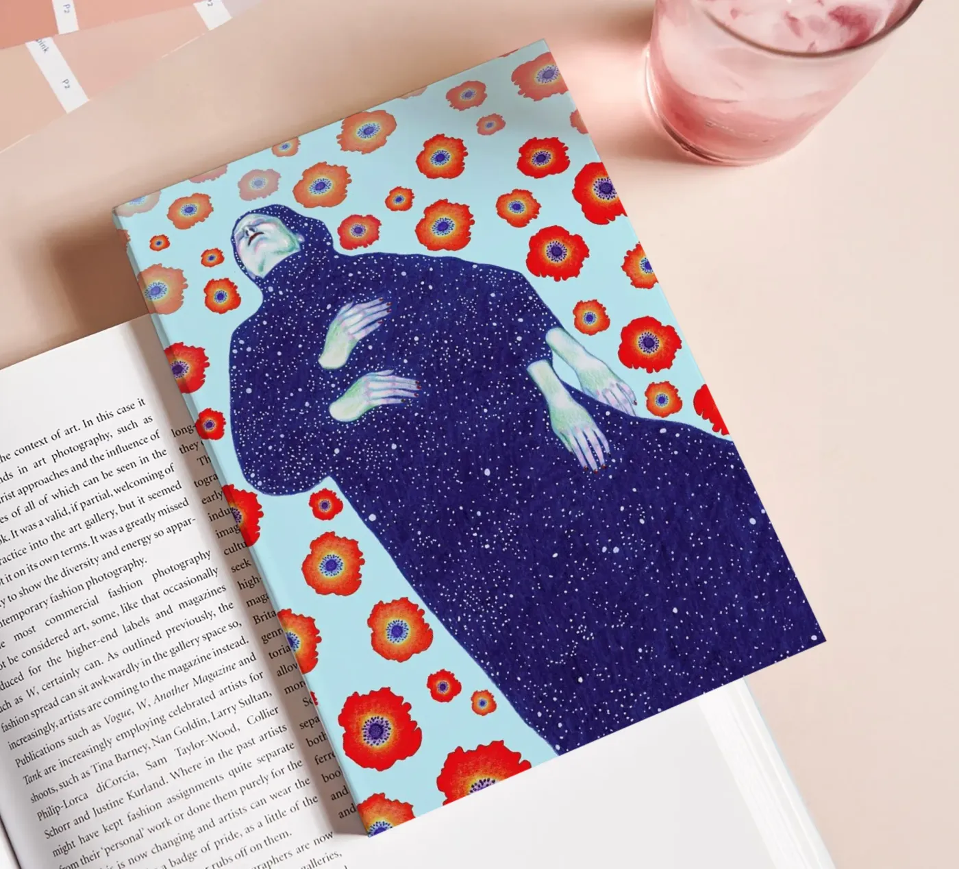 Floating quaderno da Natalie Foss