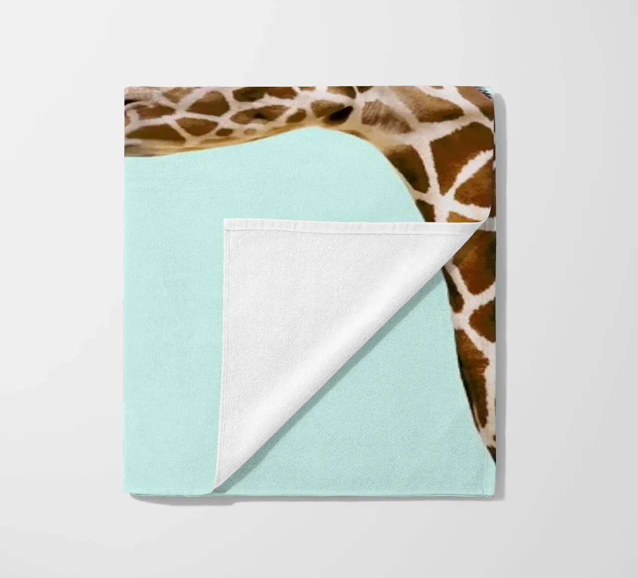 Giraffe telo mare da Paul Fuentes Design