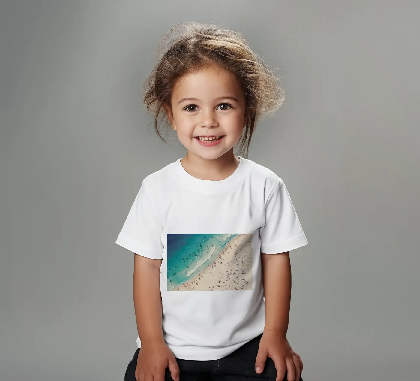 Beach Fun t-shirt bambini da Ingrid Beddoes