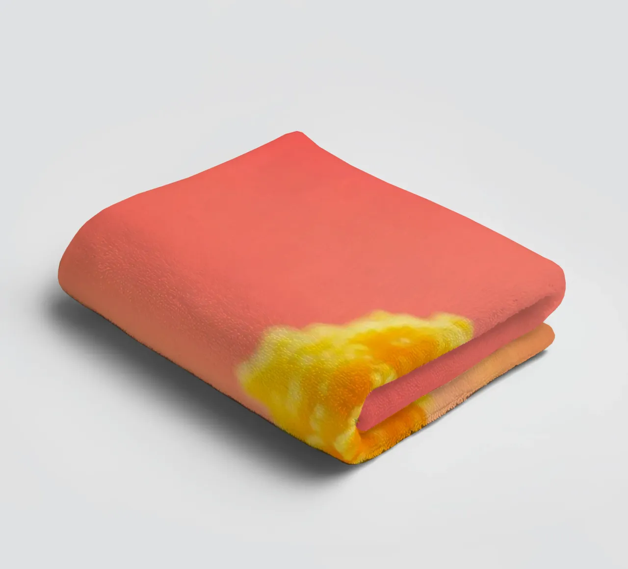 Poulet frit sphérique jaune vif reposant sur une surface serviette de bain de DesignDoodle