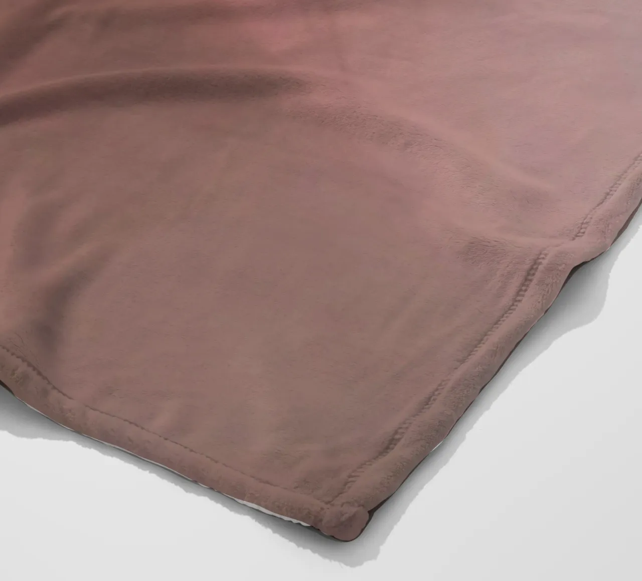 Ritratto etereo di una donna circondata dalla nebbia coperta in pile da DesignDoodle
