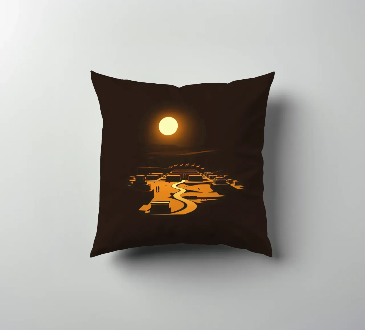 Un tramonto mette in risalto un tranquillo villaggio con sentieri tortuosi cuscino da DesignDoodle