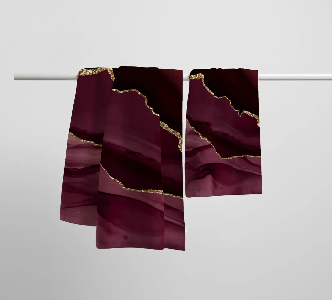 Agata bordeaux e oro Texture 12 asciugamano da bagno da Gemstone Textures