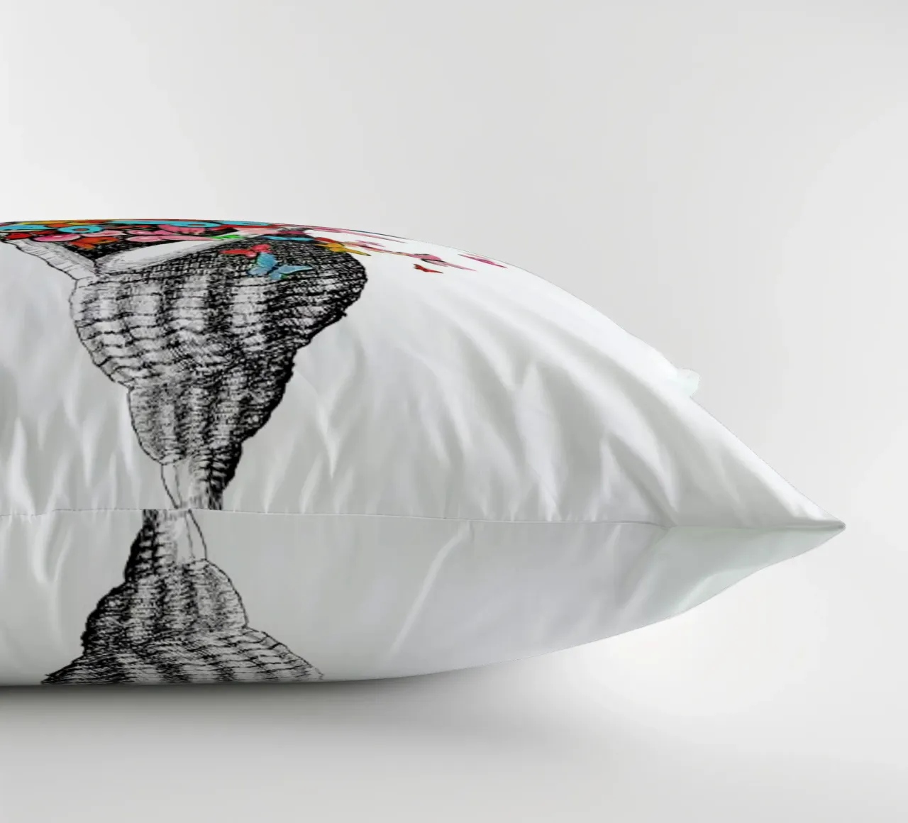 Seashell with butterflies cuscino da Rococco LA