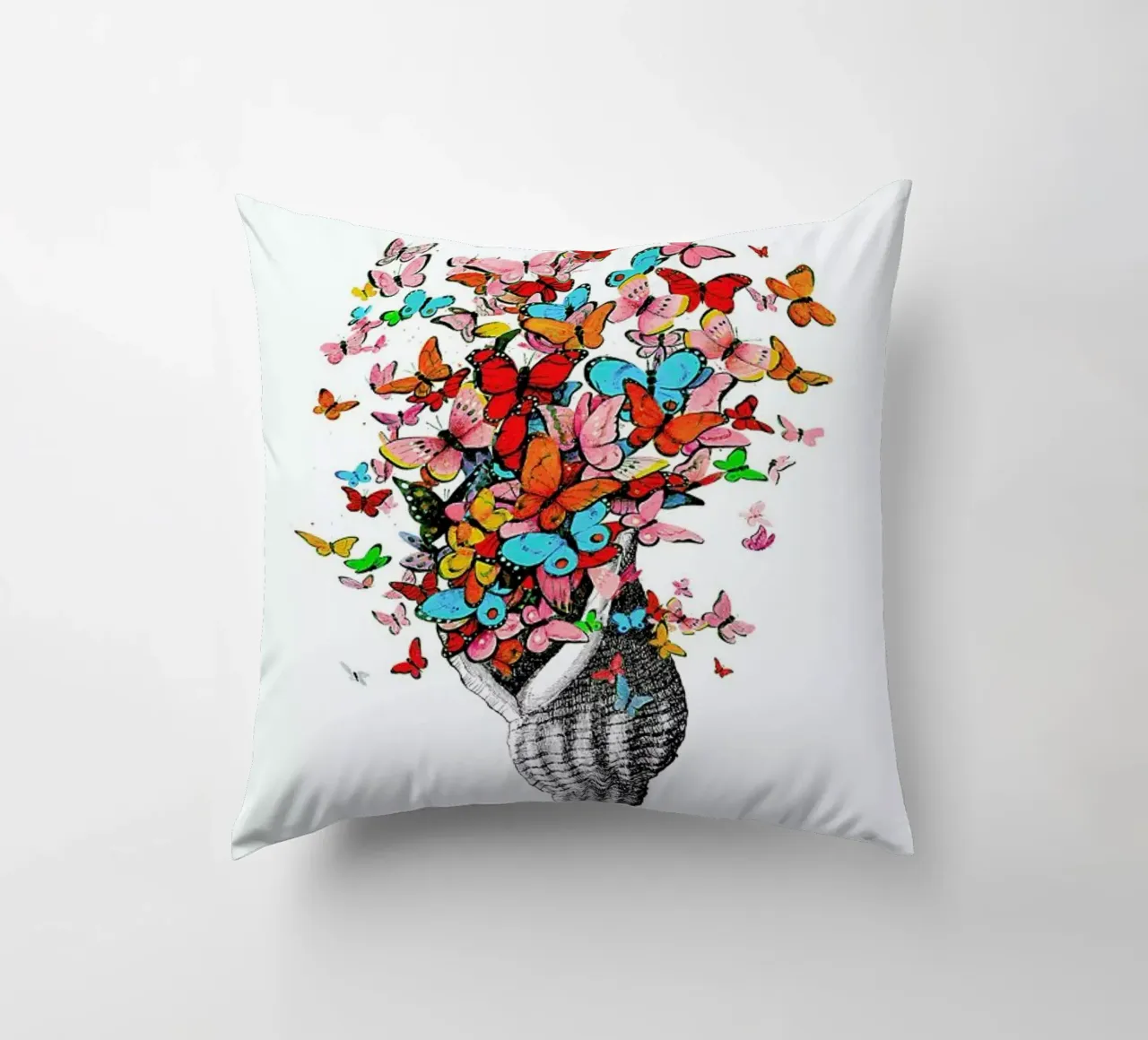 Seashell with butterflies cuscino da Rococco LA