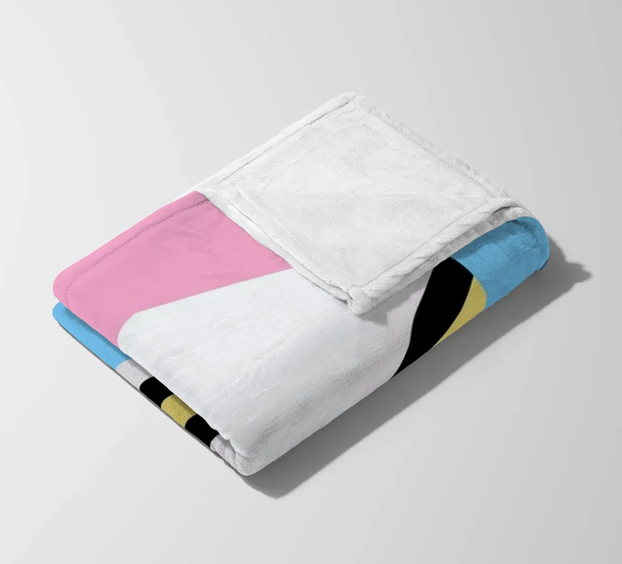 Liquorice coperta in pile da BLAEK Design Studio