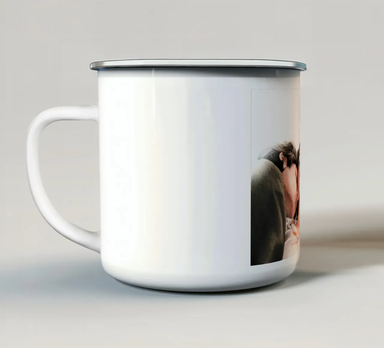 The Dreamers tazza in smalto da heiyoum