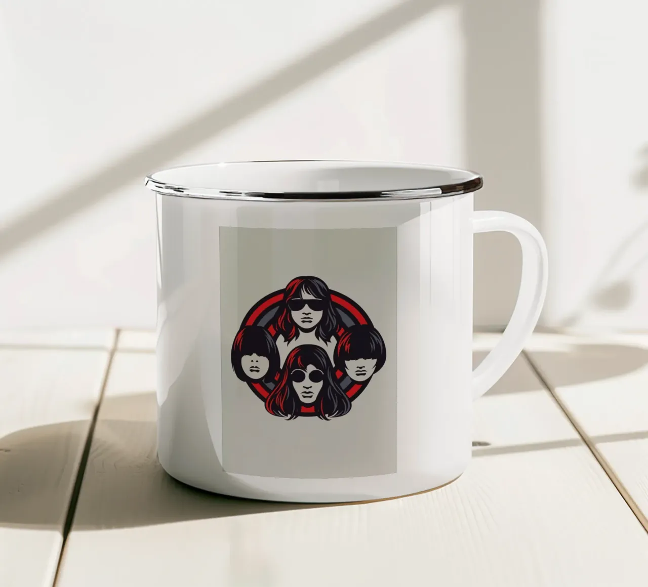 Mones tazza in smalto da Bruno Morphet