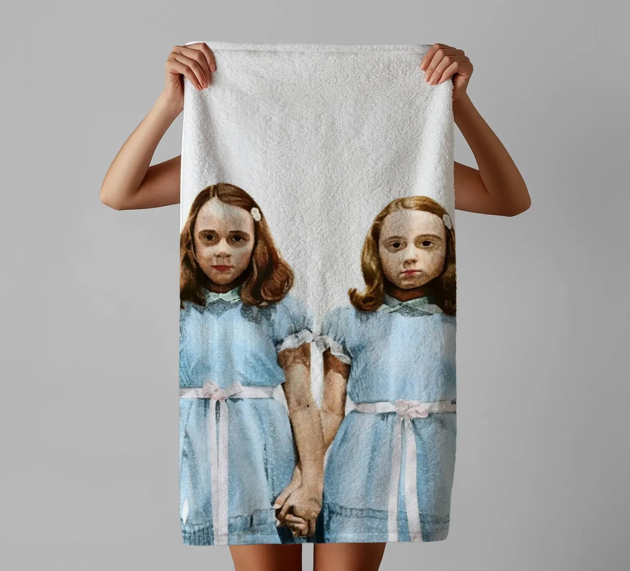 The Shining towel by heiyoum