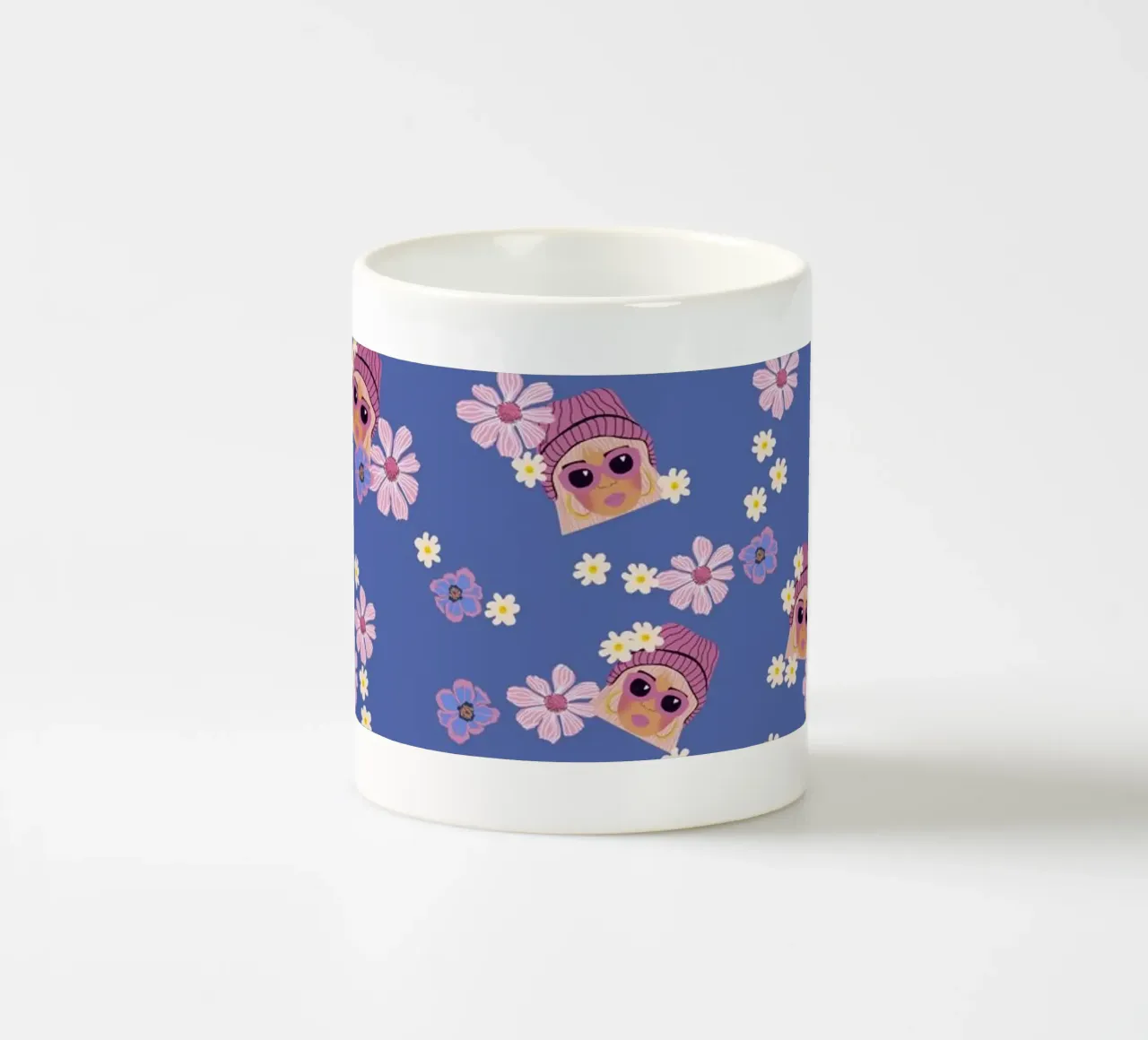 Cool Fashion Girl ceramic mug by Illustration Raissa Oltmanns